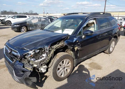 2018 Subaru Outback 2.5I Premium z USA, uszkodzony, nr VIN 4S4BSAHC9J3294565